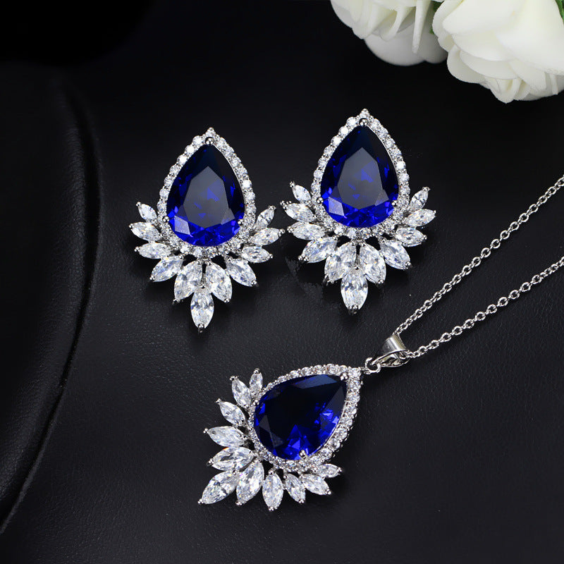 Classy Zirconia Water Drop Necklace & Earrlngs