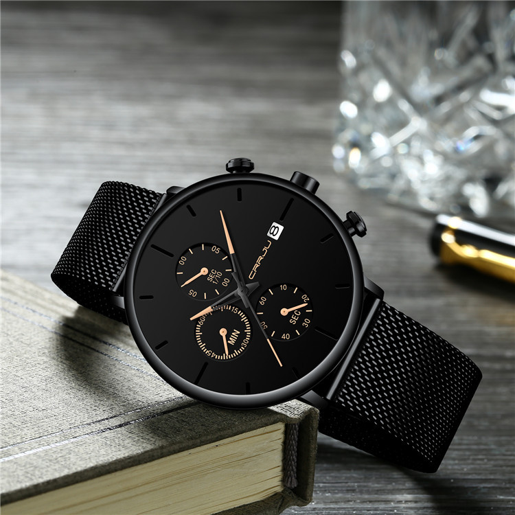 Sleek Waterproof Quartz Men’s Watch