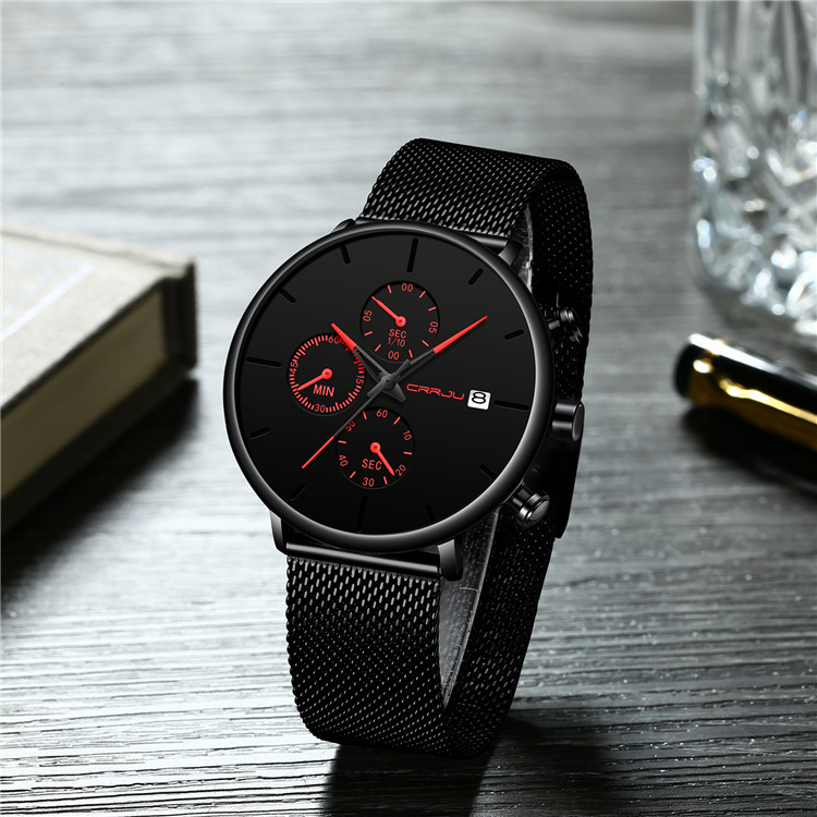 Sleek Waterproof Quartz Men’s Watch