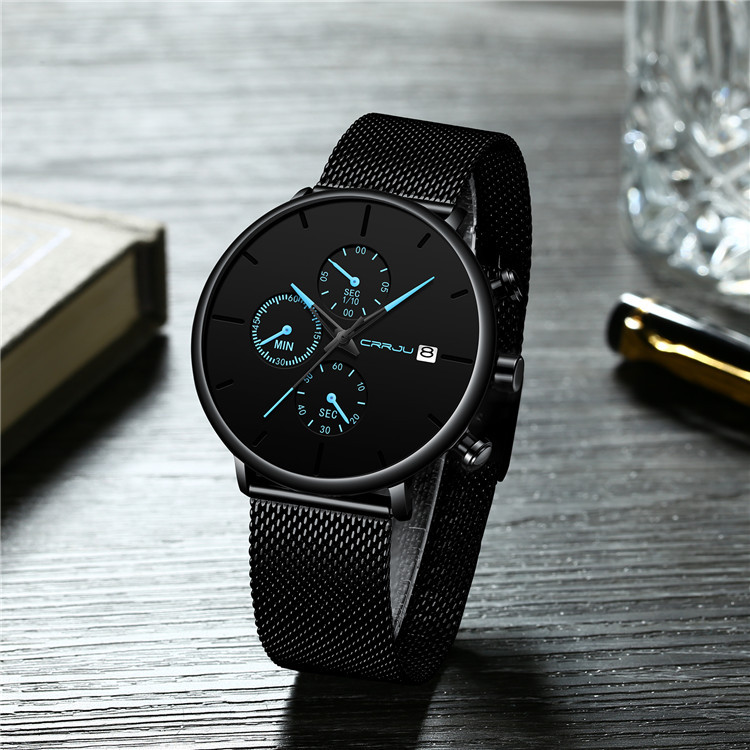 Sleek Waterproof Quartz Men’s Watch